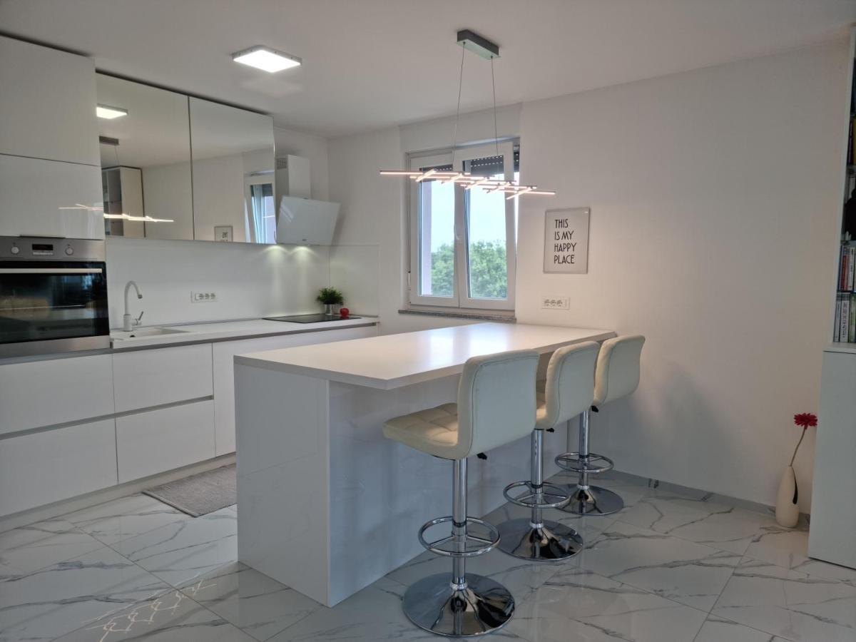 Luxury Apartment 乌马格 外观 照片